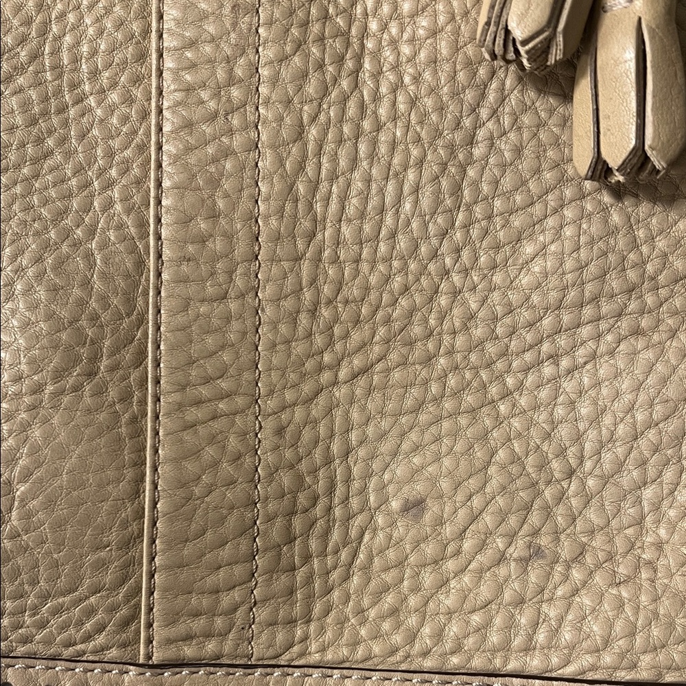 Coach Beige Leather Tote with Front Zip - Picture 4 of 12